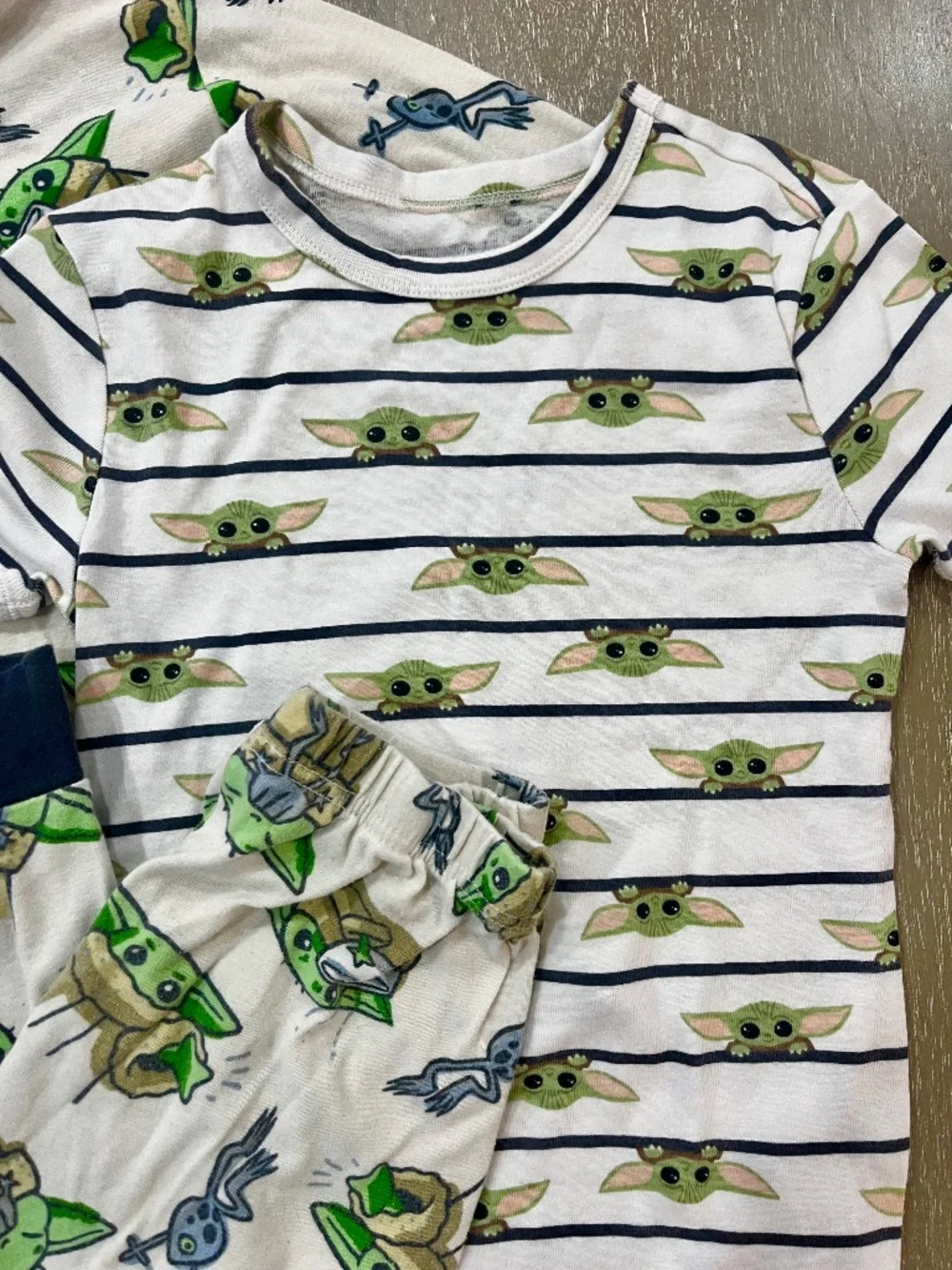 Star Wars Grogu and Mandalorian 5 piece Pajama Set Size 10